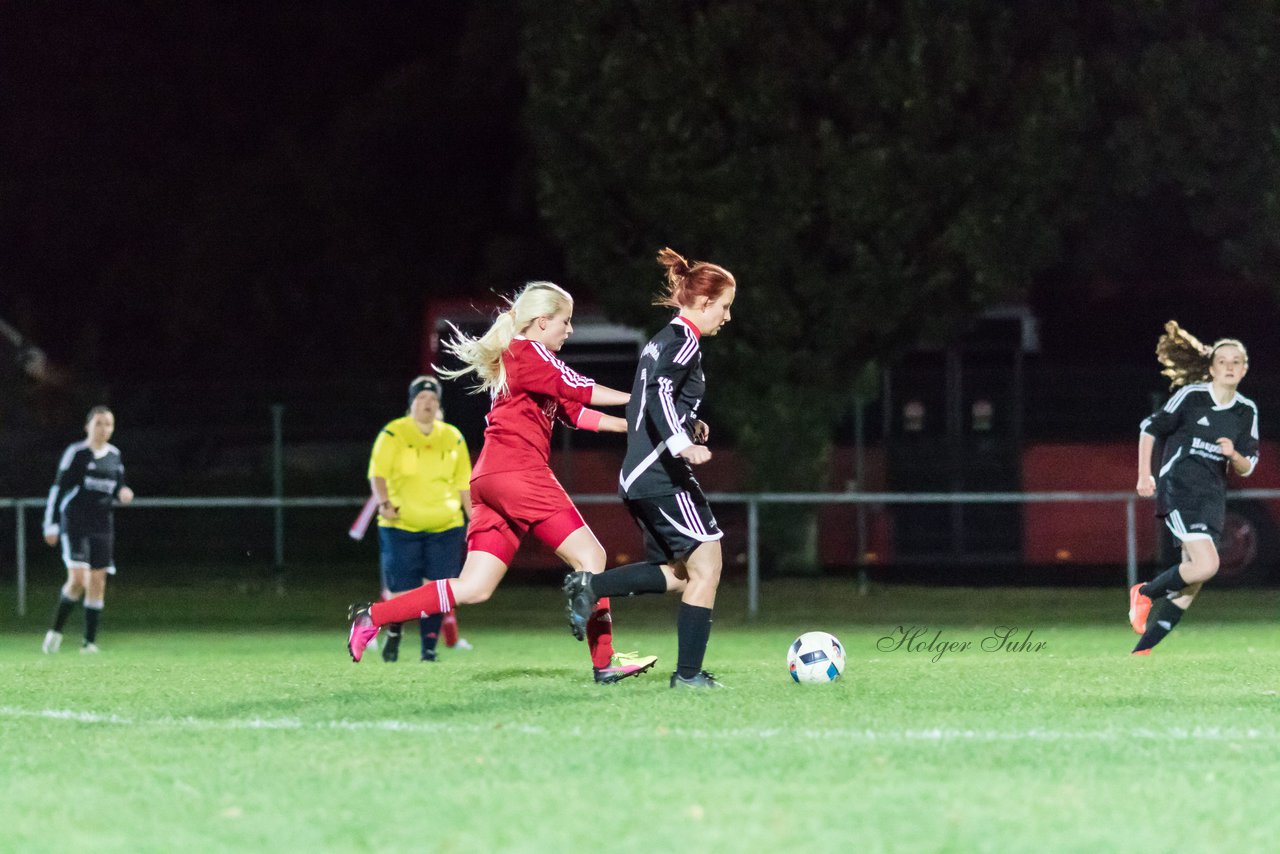 Bild 281 - Frauen SG Krempe/ETSV F. Glueckstadt - TSV Heiligenstedten : Ergebnis: 8:0